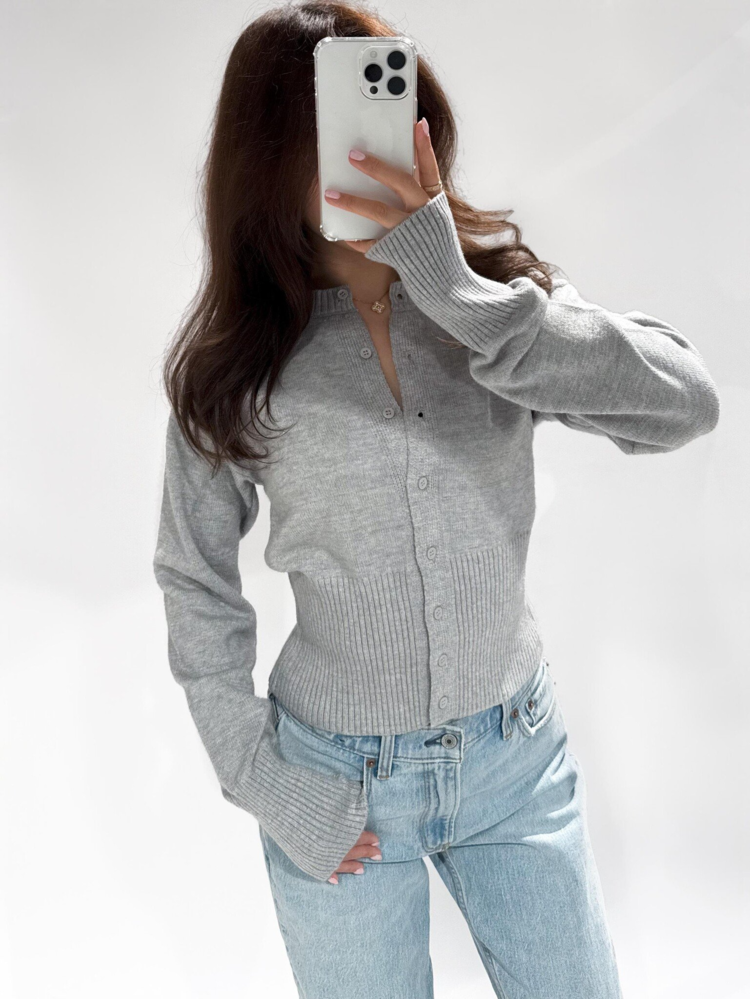 Aila Button Cardigan / Grey