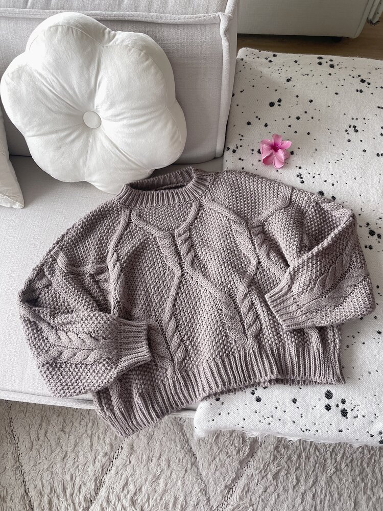 Neela Oversized Knit Sweater / Taupe