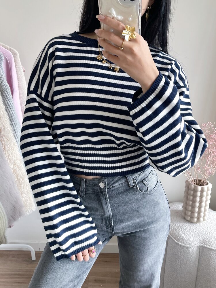 Lana Striped Crop Sweater / Navy