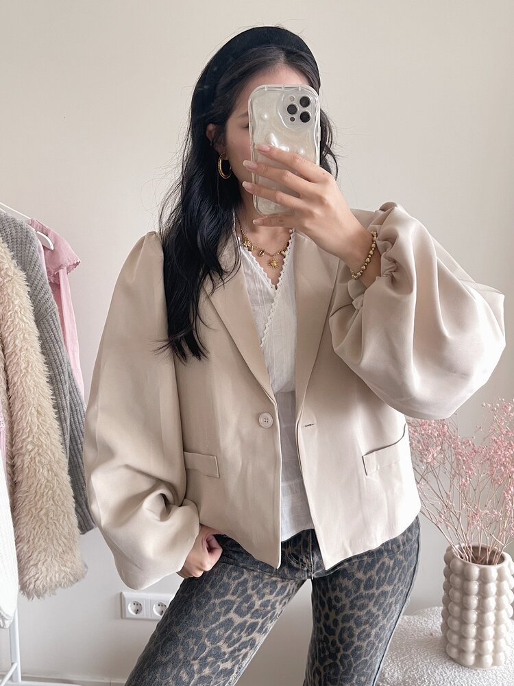 Janna Long Balloon Sleeve Blazer / Beige