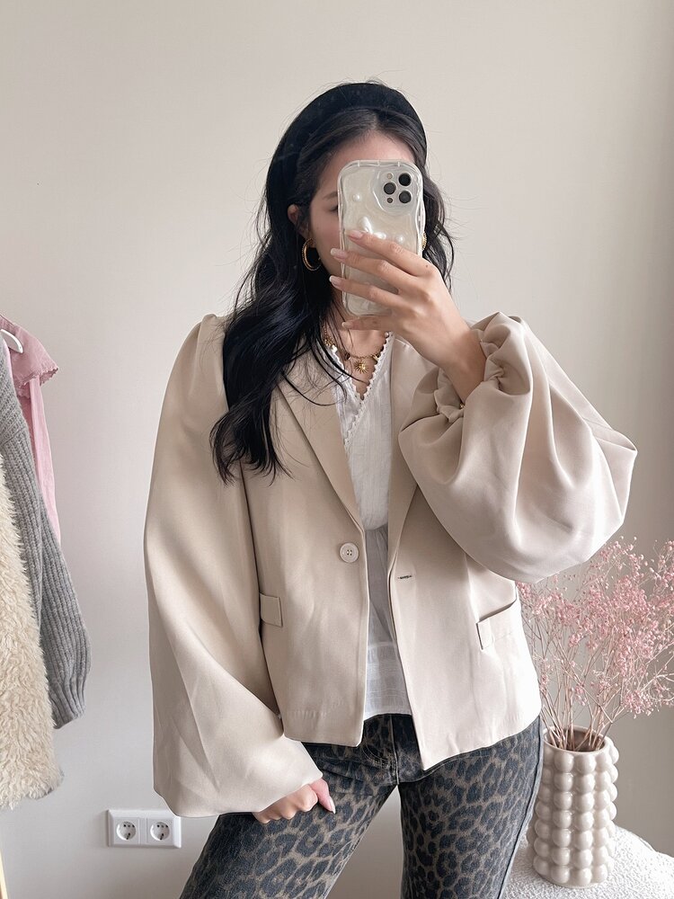 Janna Long Balloon Sleeve Blazer / Beige