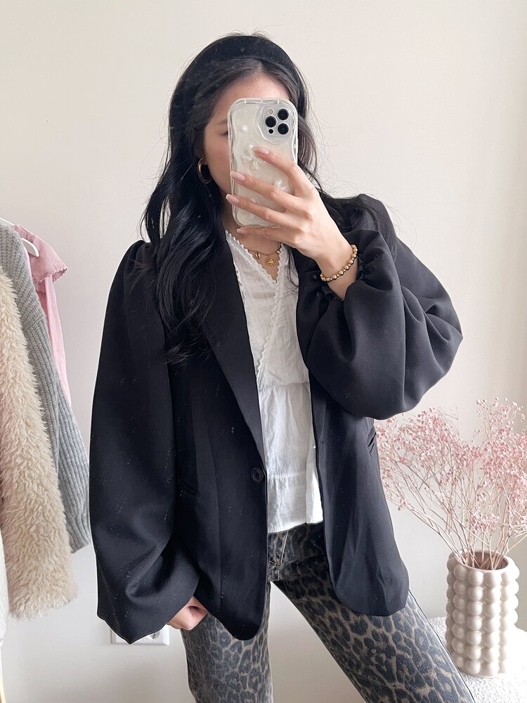 Mara Long Balloon Sleeve Blazer / Black