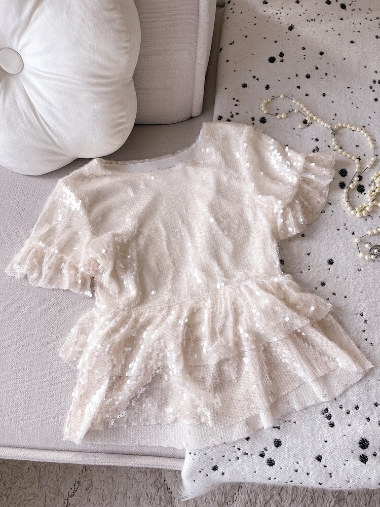 Elvira Sequin Ruffle Top / Beige