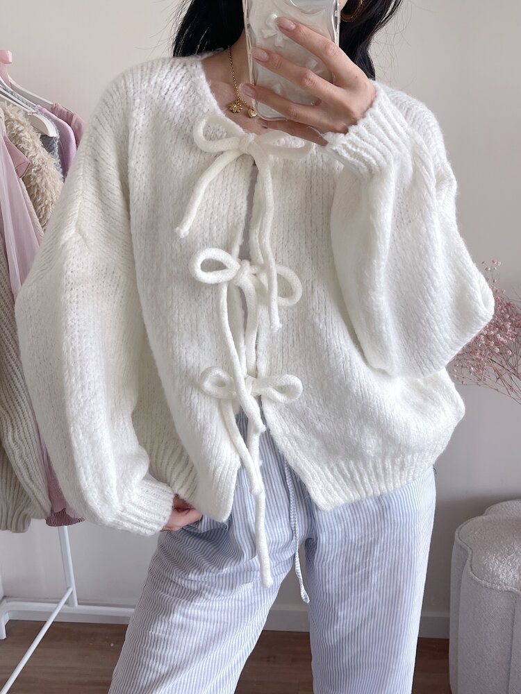 Nimi Bow Knit Sweater / White