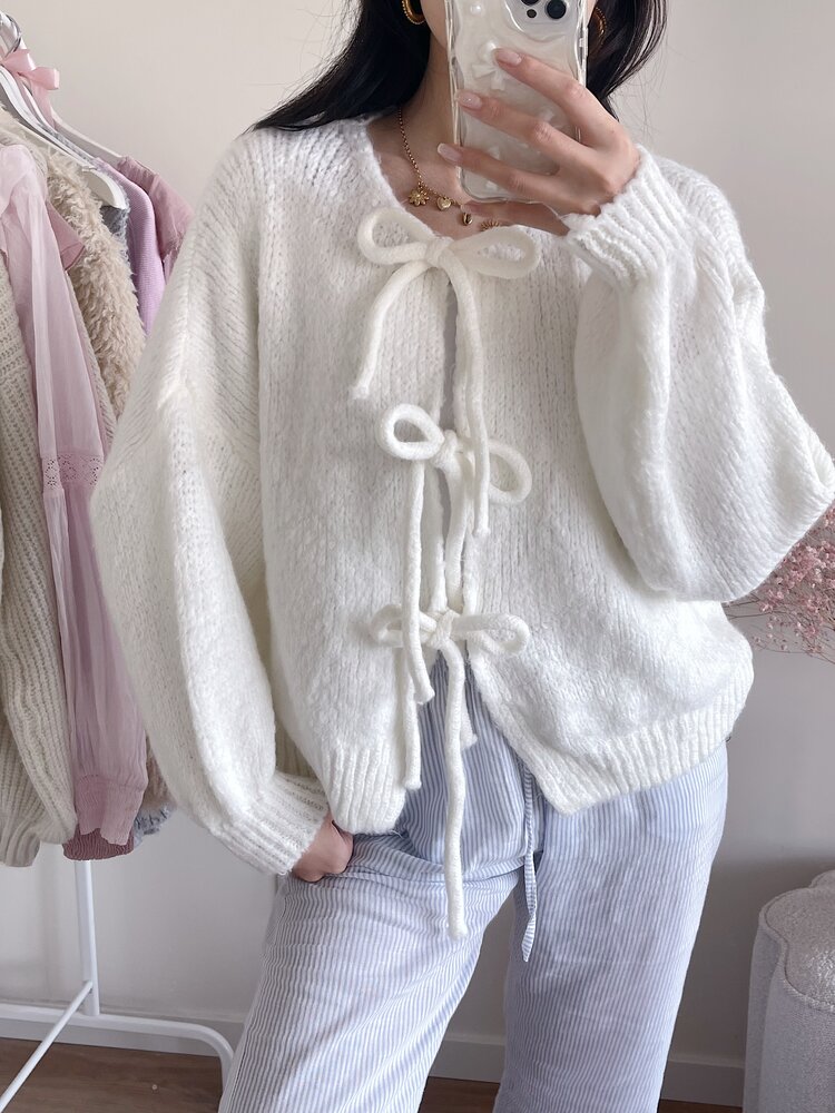 Nimi Bow Knit Sweater / White