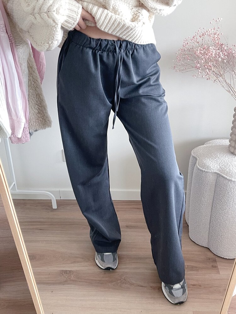 Jojo Loose Fit Trousers / Dark Grey