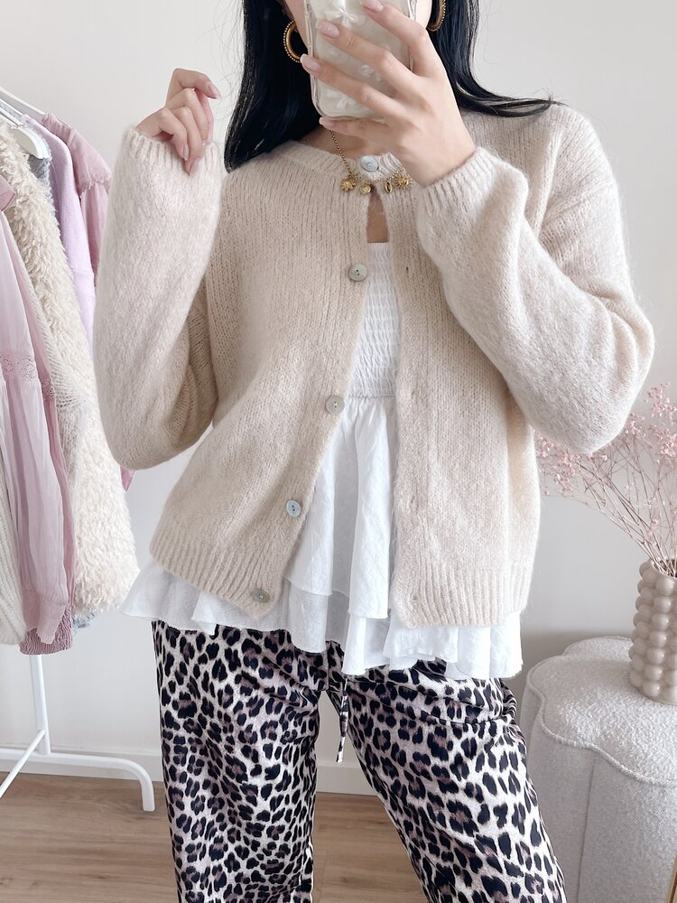 Lydia Fluffy Knit Cardigan / Beige