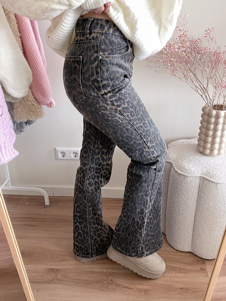 Julie Leopard Flared Jeans
