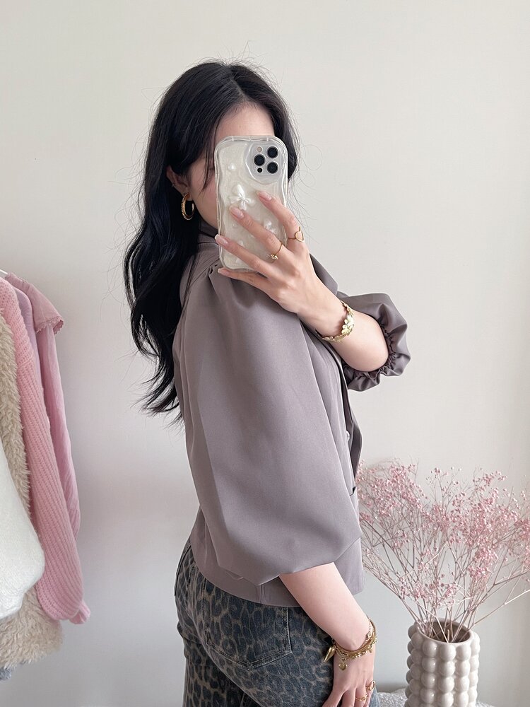 Ellie Short Balloon Sleeve Blazer / Taupe