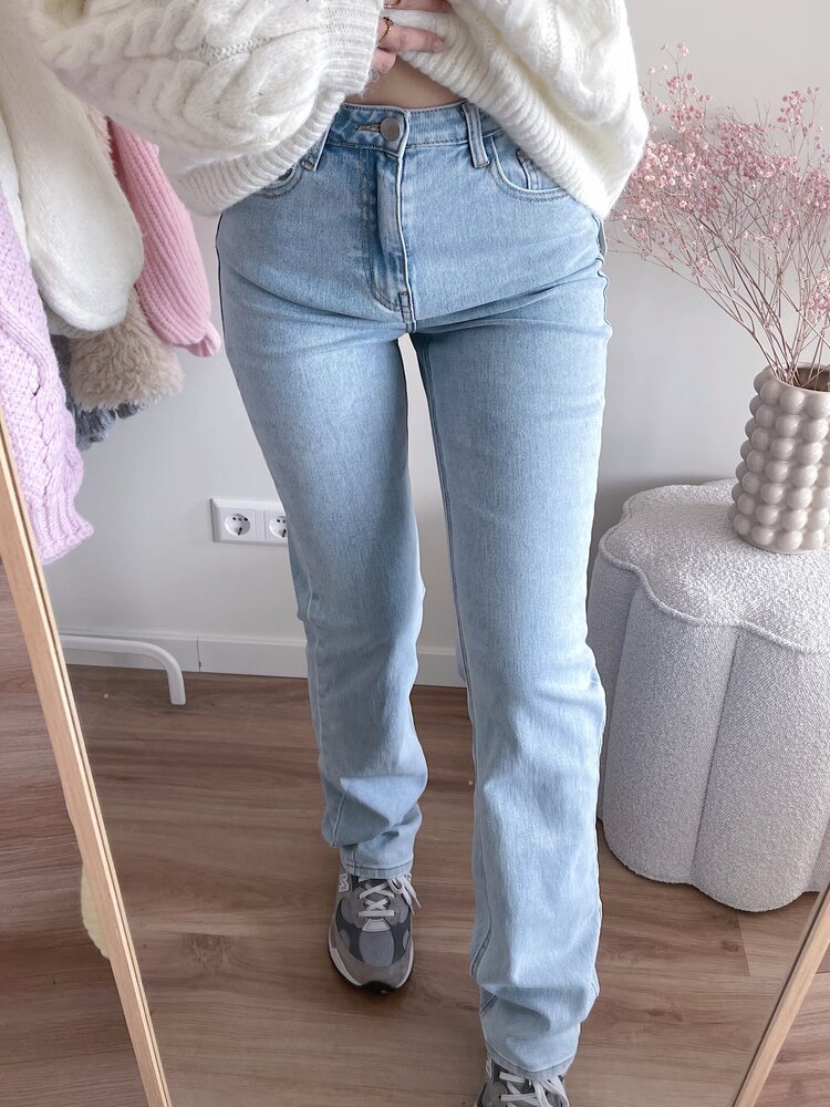 Yulia Straight Leg Jeans / Blue (TALL)