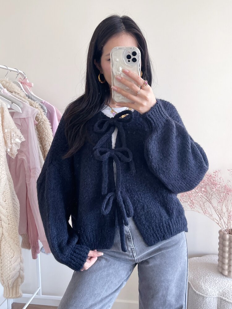Nimi Bow Knit Sweater / Navy Blue