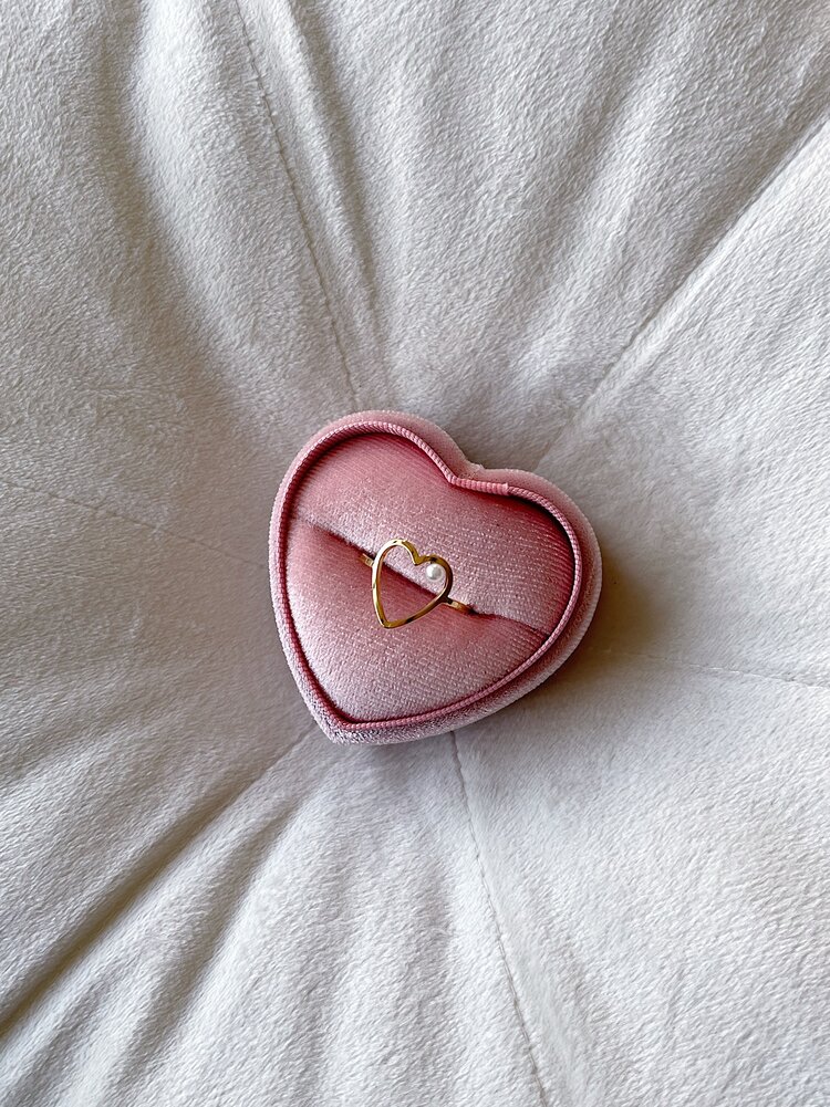 Gold Heart Tiny Pearl Ring
