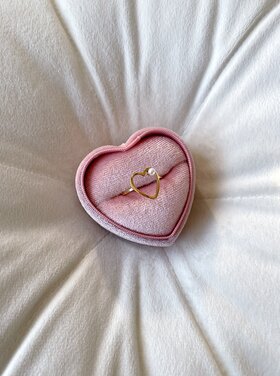 Gold Heart Tiny Pearl Ring