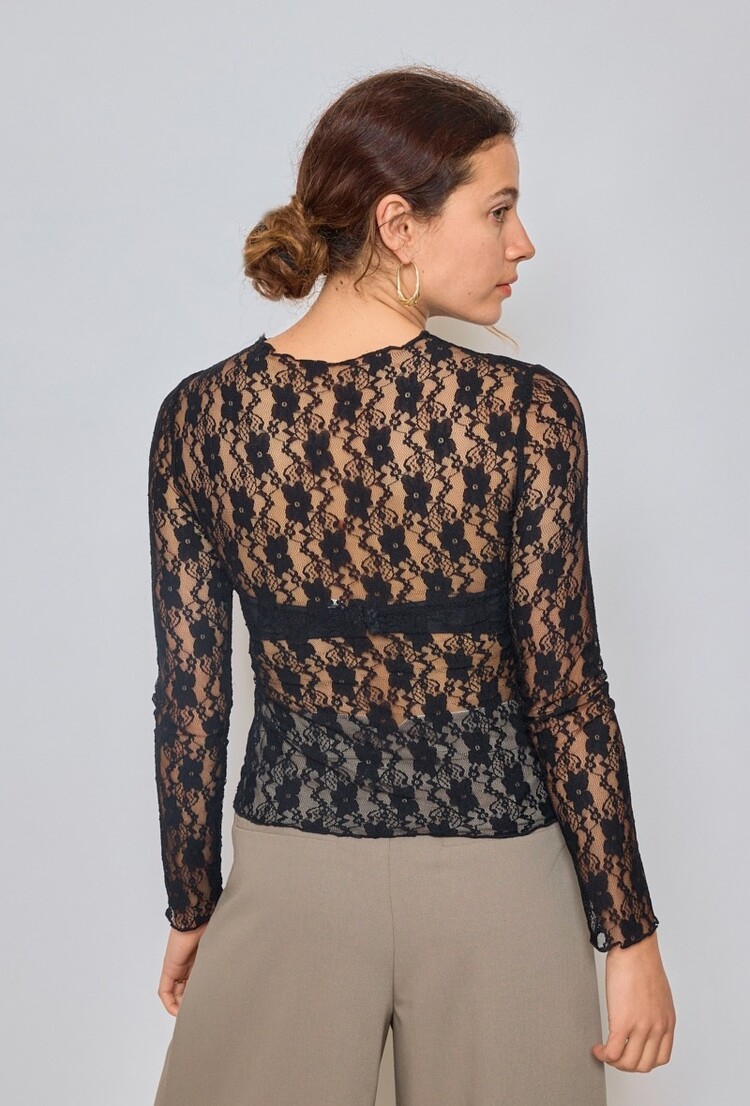 Miah Lace Top / Burgundy