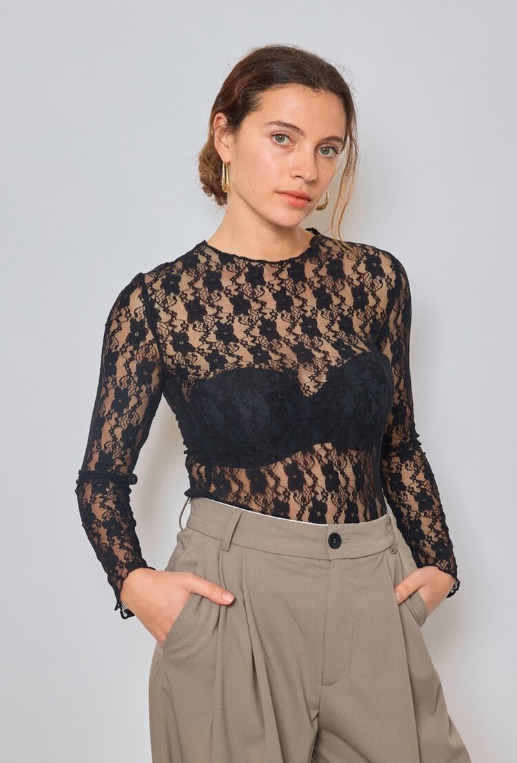 Miah Lace Top / Black
