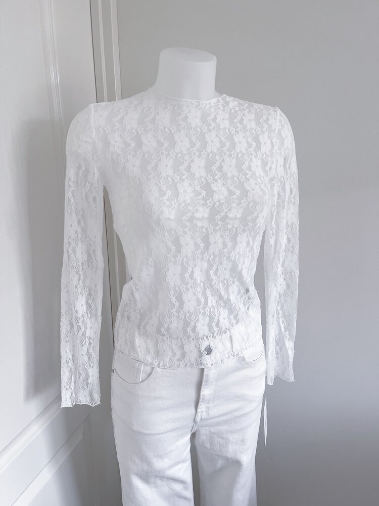 Miah Lace Top / White