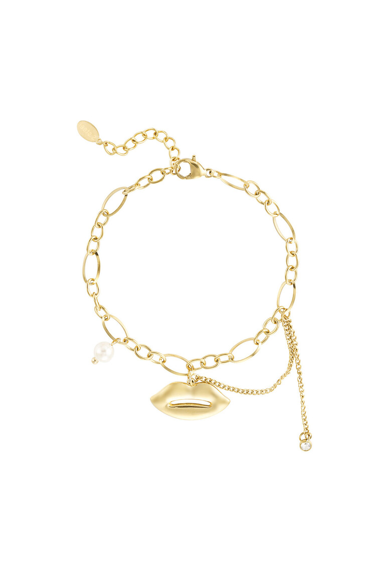Gold Kiss Me Chain Bracelet