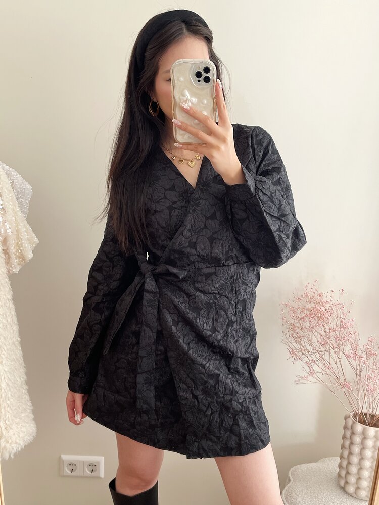Aysha Flower Wrap Dress / Black