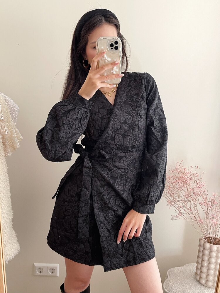 Aysha Flower Wrap Dress / Black
