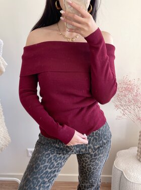 Ebba Off Shoulder Top / Bordeaux Red