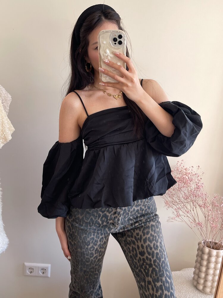 Linde Puff Sleeve Top / Black