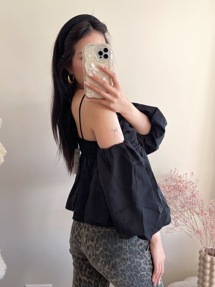 Linde Puff Sleeve Top / BlackLinde Puff Sleeve Top / White - Copy