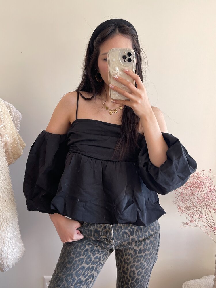 Linde Puff Sleeve Top / Black