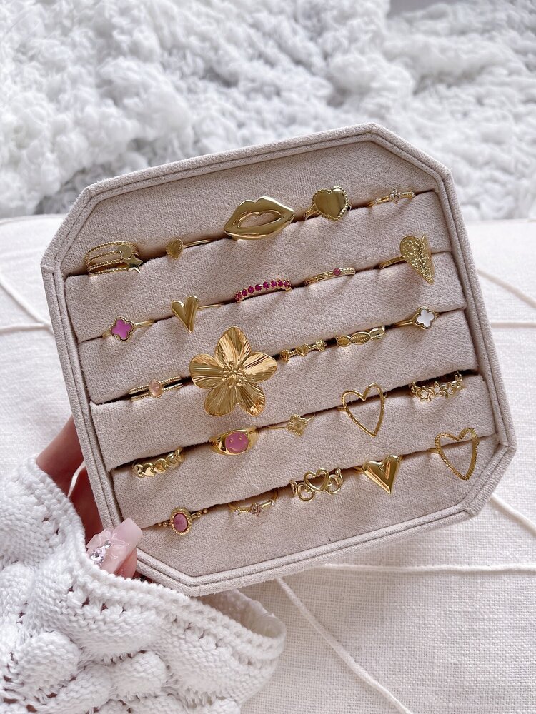 Silver Delicate Large Flower Ring