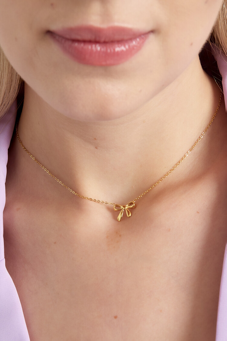 Gold Simple Bow Necklace