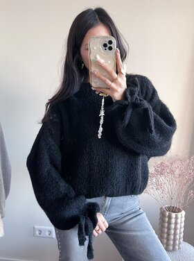 Aileen Oversized Bow Knit Sweater / Black