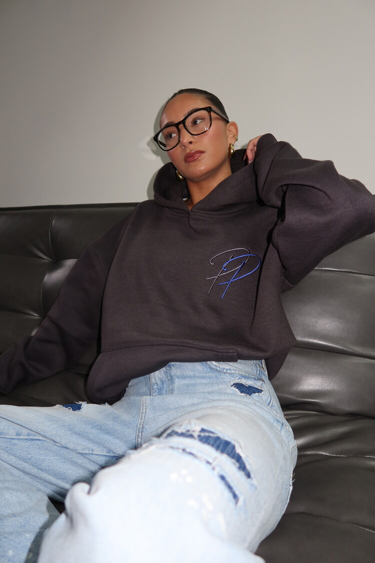 Priority Signature Hoodie / Dark Grey