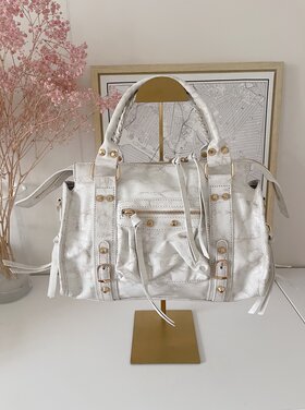 Sara City Studs Bag / Beige Ecru