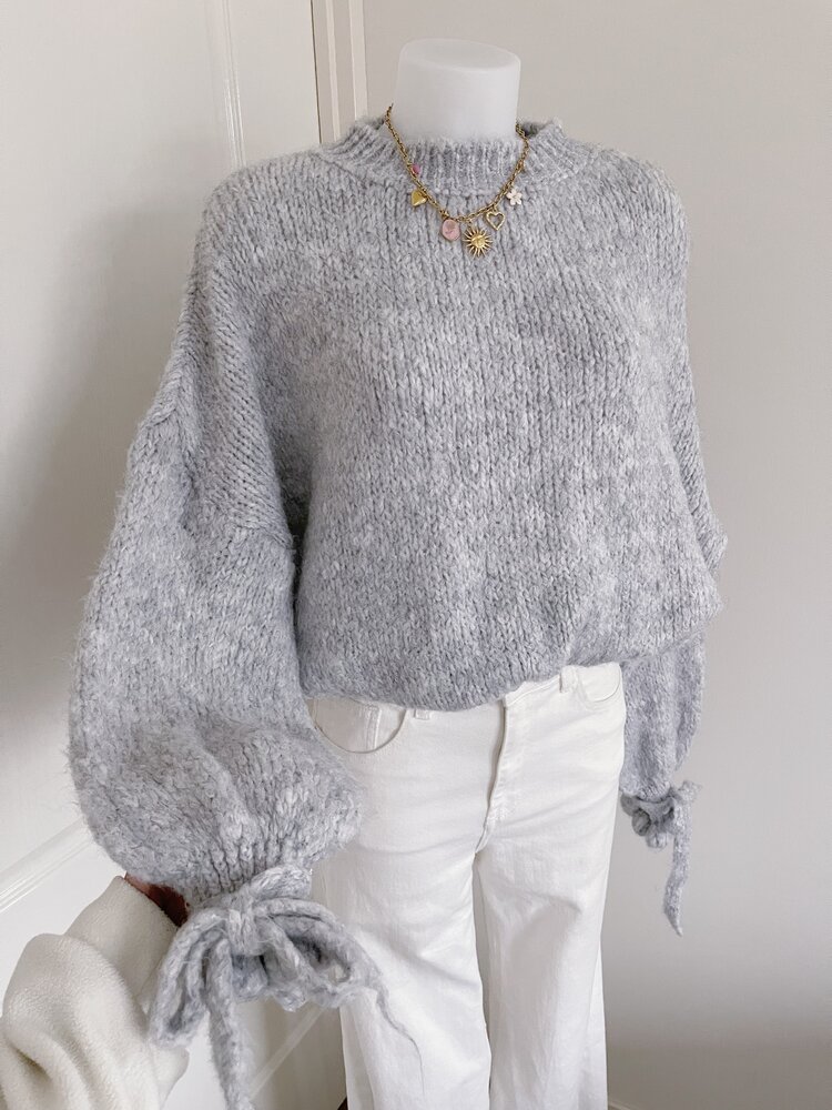 Aileen Oversized Bow Knit Sweater / Grey