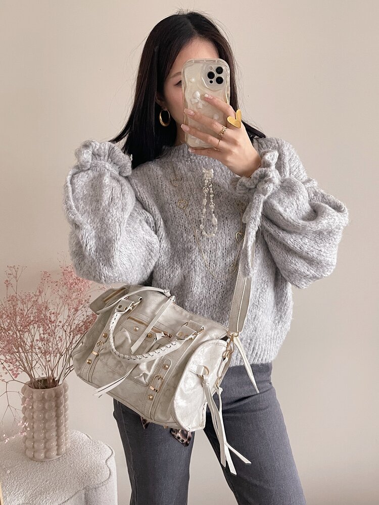 Sara City Studs Bag / Beige Ecru