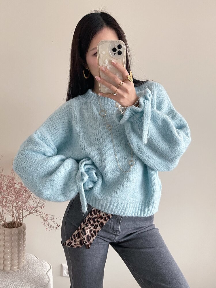 Aileen Oversized Bow Knit Sweater / Light Blue