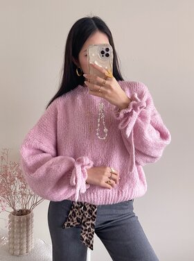 Aileen Oversized Bow Knit Sweater / Light Pink