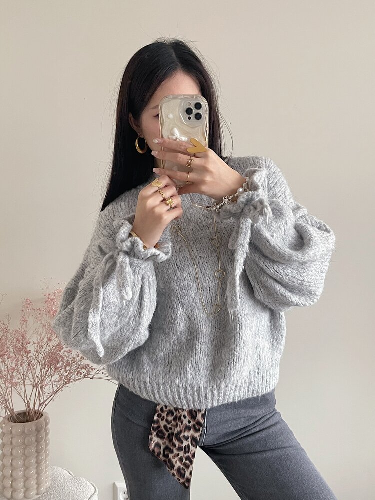 Aileen Oversized Bow Knit Sweater / Grey