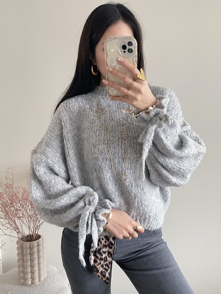 Aileen Oversized Bow Knit Sweater / Grey
