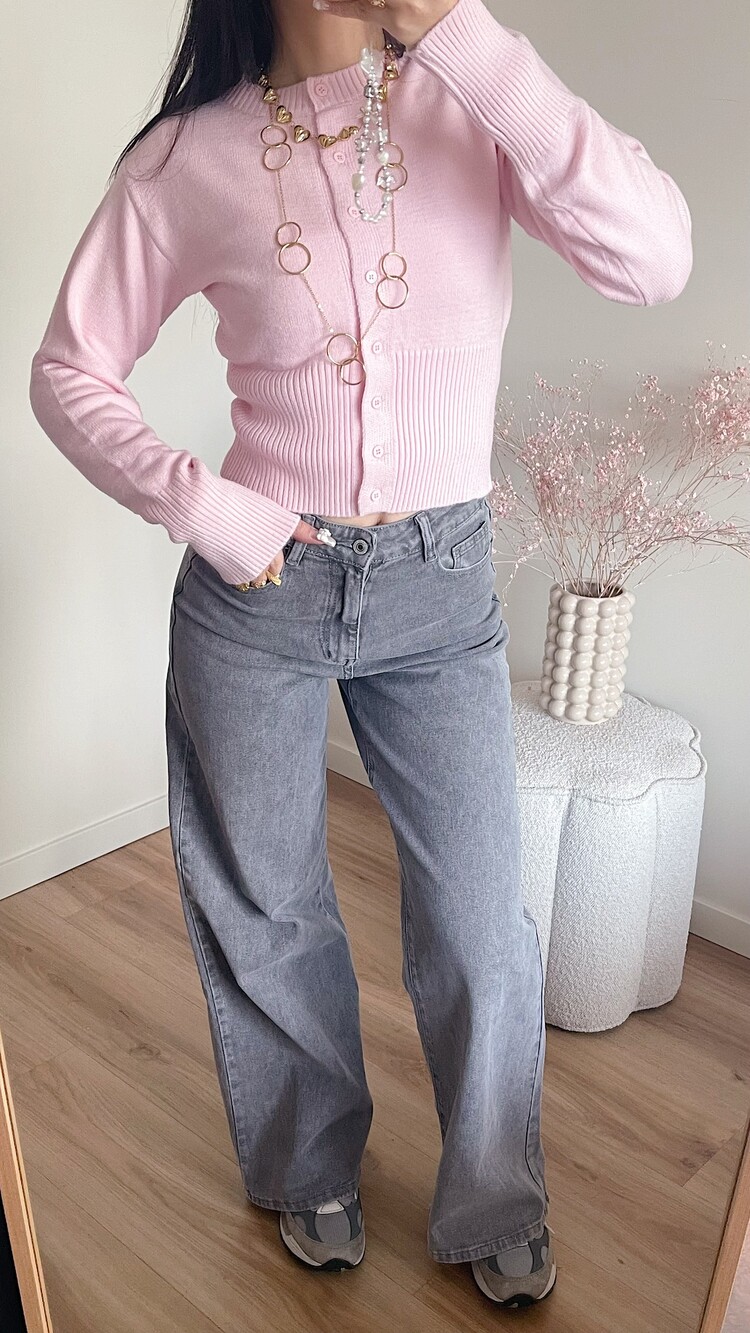 Aila Button Cardigan / Light Pink