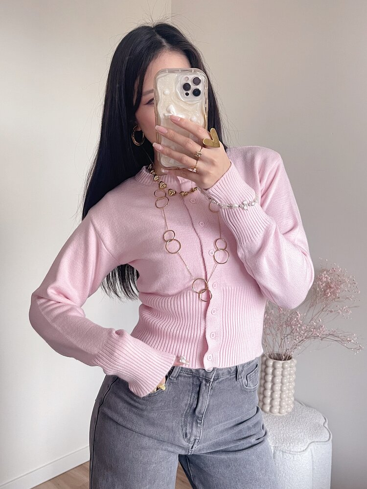 Aila Button Cardigan / Light Pink