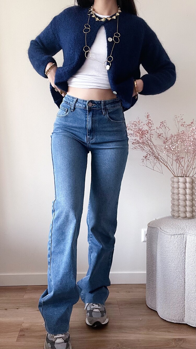 Adina Straight Leg Jeans / Medium Blue (TALL)