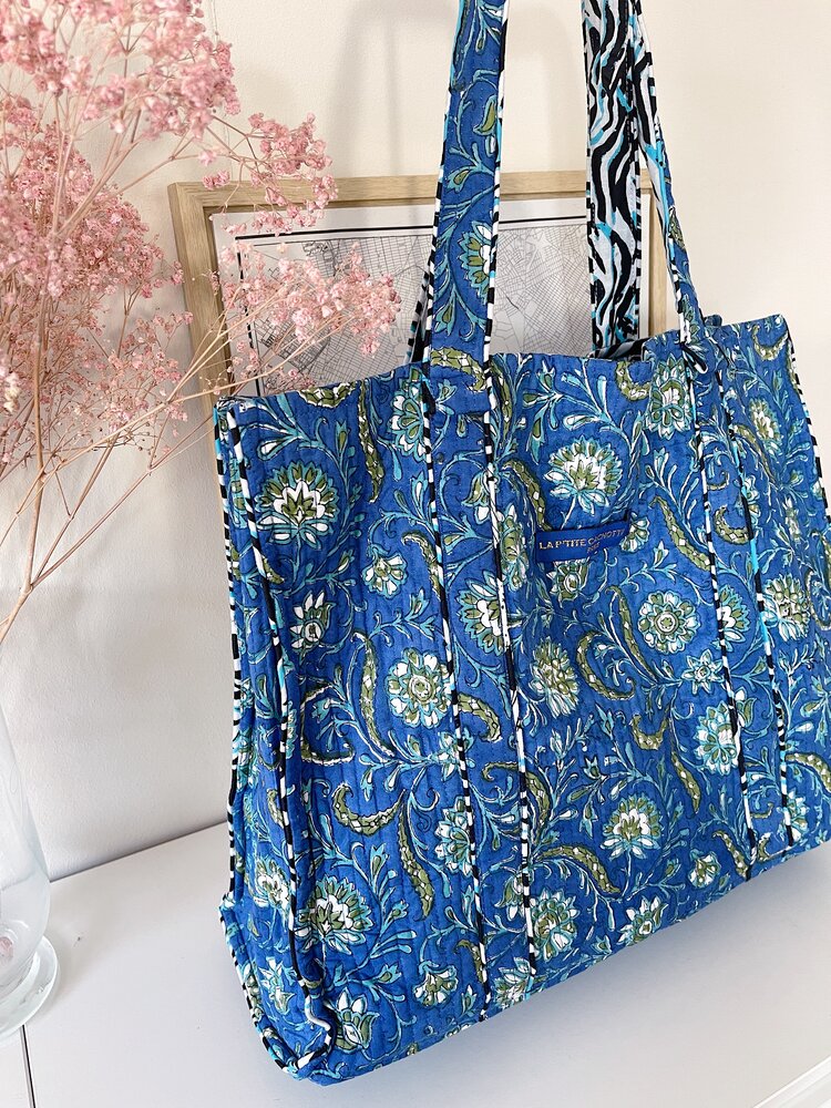 Zyra Double Sided Shopper Bag / Blue & White