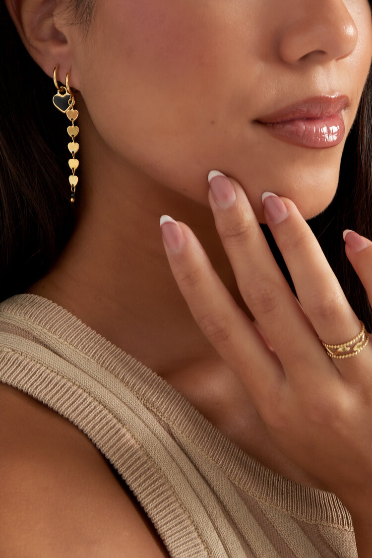 Gold Long Heart Dangle Earrings / Fuchsia