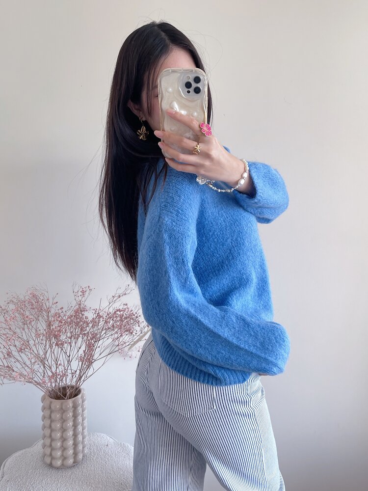Lydia Fluffy Knit Cardigan / Blue