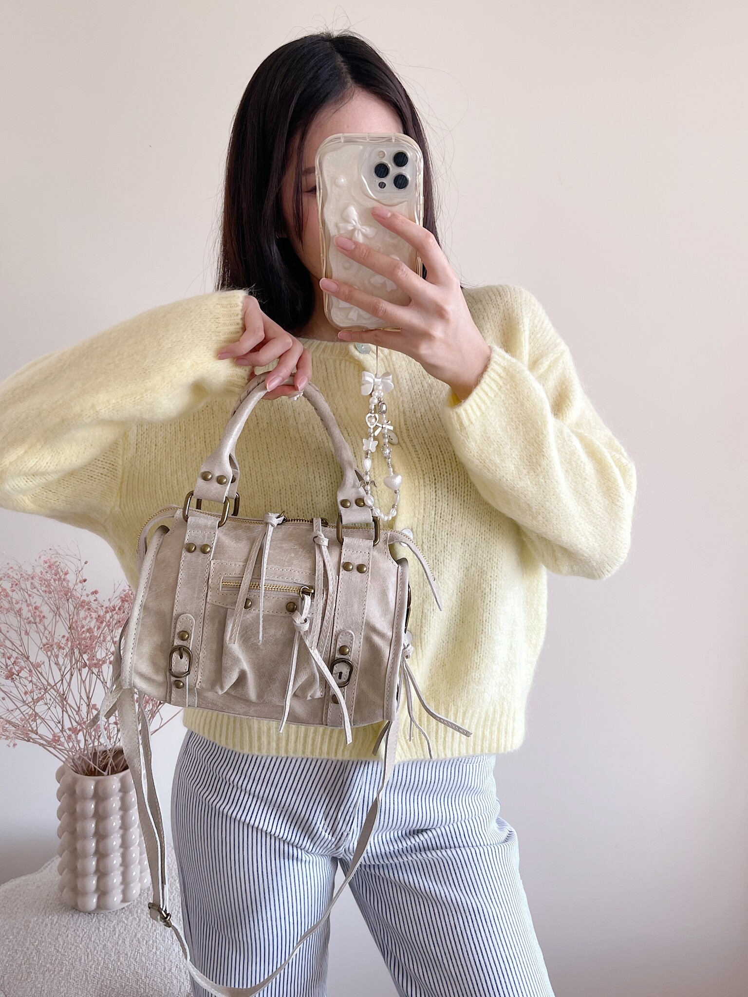 Nora City Studs Bag / Beige Ecru - Hello My Love Nora City Studs Bag / Beige Ecru - Hello My Love
