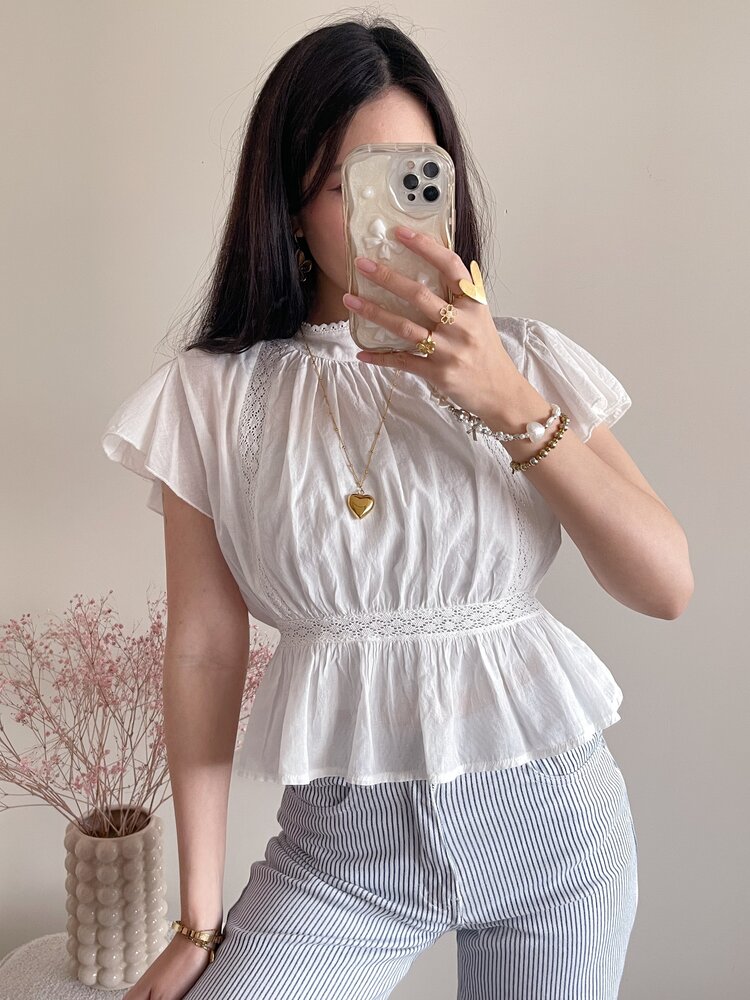 Eliana Embroidered Blouse / White