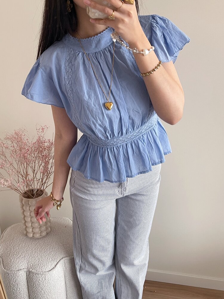 Eliana Embroidered Blouse / Blue