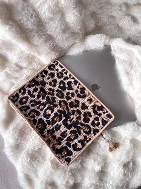 Evia Leopard Laptop Pouch / Brown