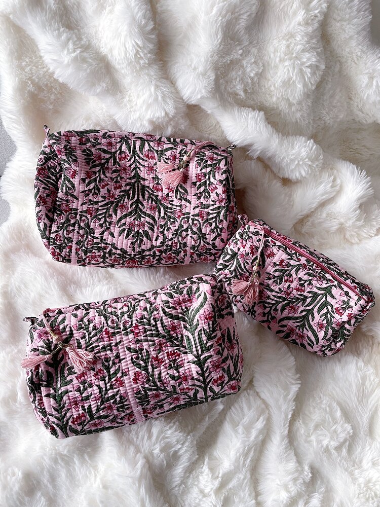 Bali Flower Pouch / Pink & Green (S)