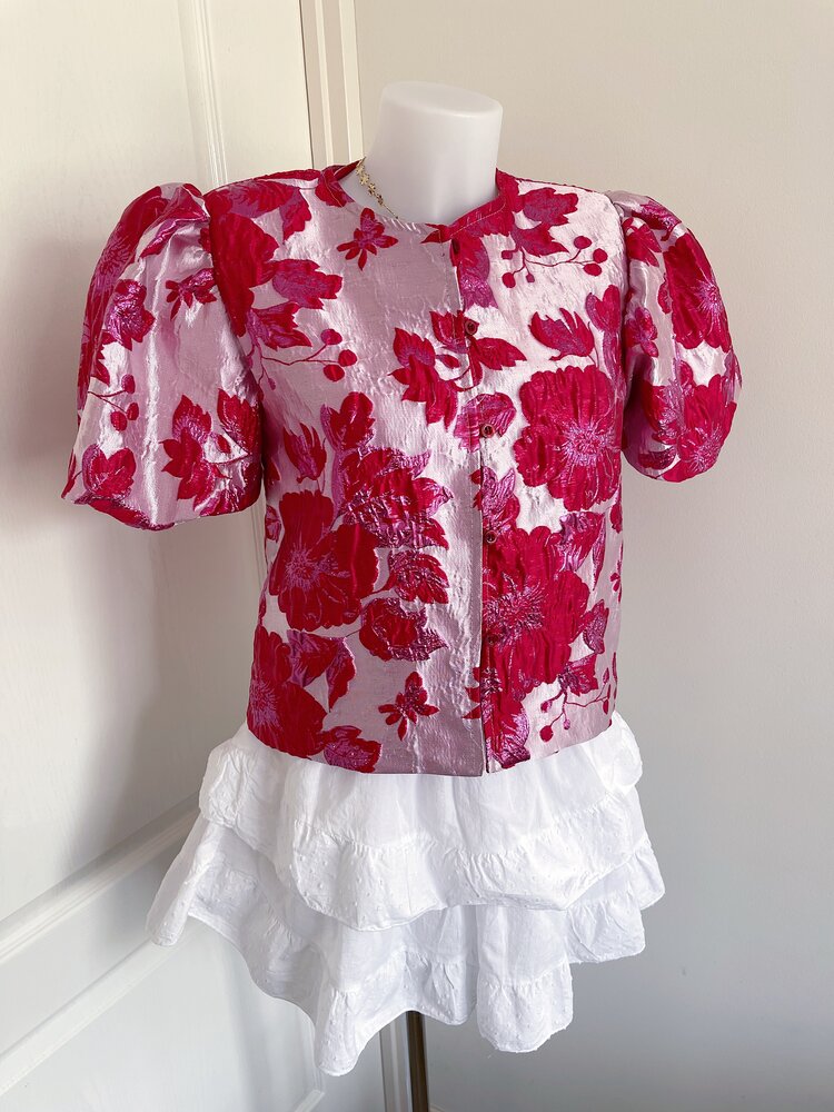 Sumire Jacquard Floral Puff Top / Red & Pink